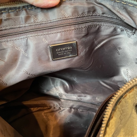 Cromia cream pebble leather Italian hobo excellent cond. - Picture 7 of 15